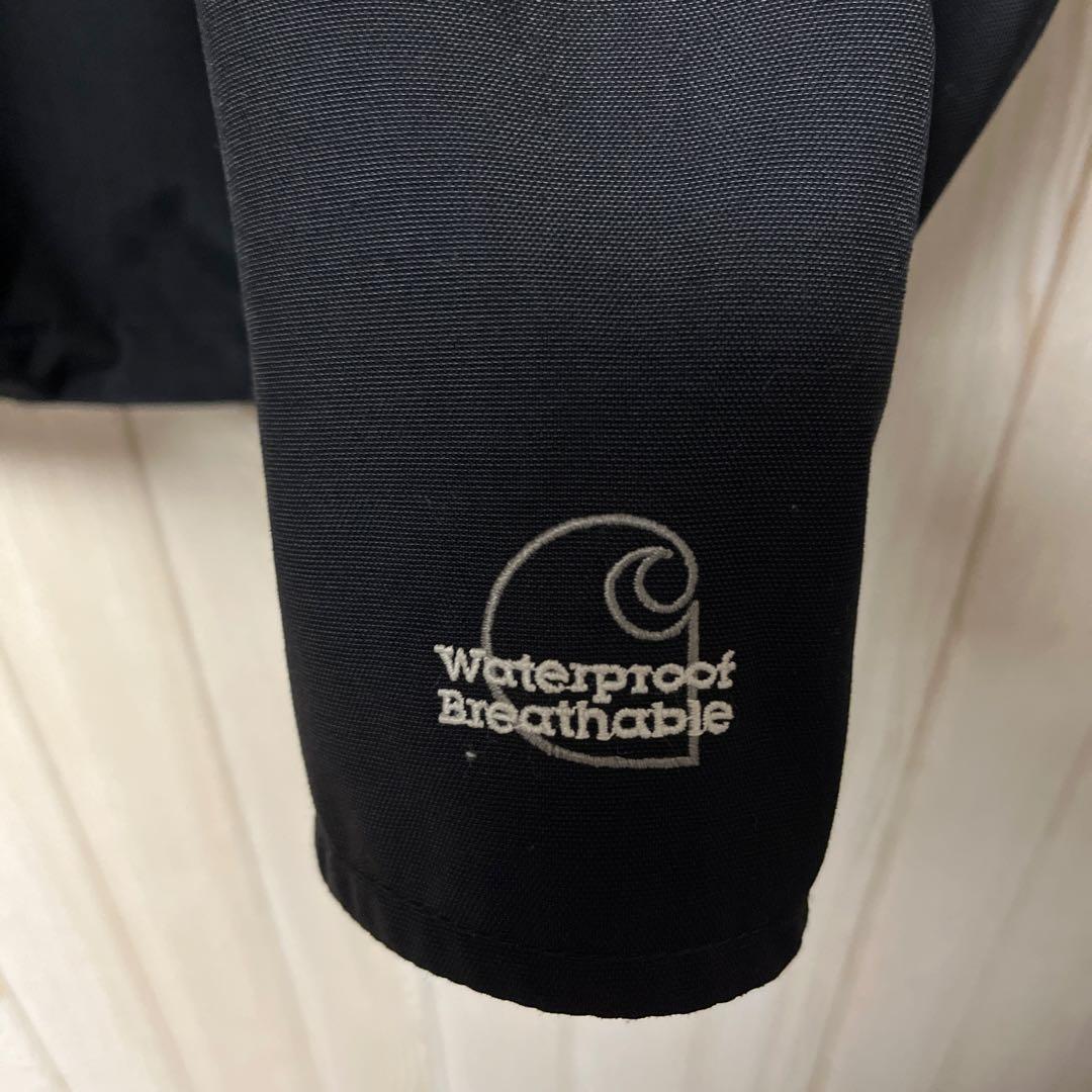 Carhartt（カーハート）ナイロンジャケット