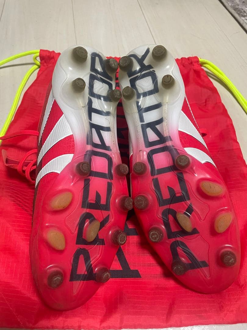 アディダス　プレデターエリート　 HG/AG