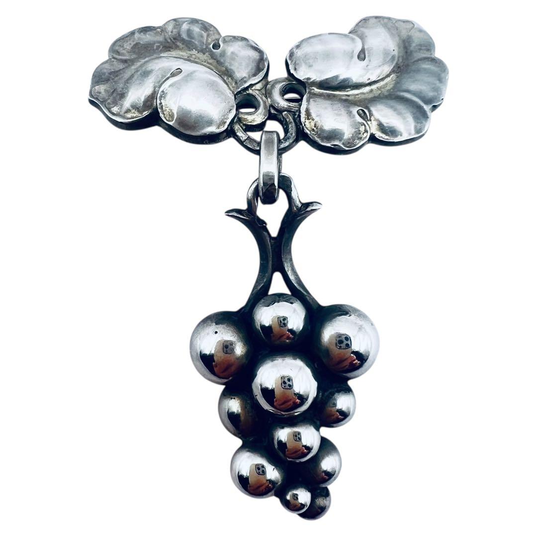 ジョージジェンセン　ムーンライトグレープ　217A シルバー　ブローチ