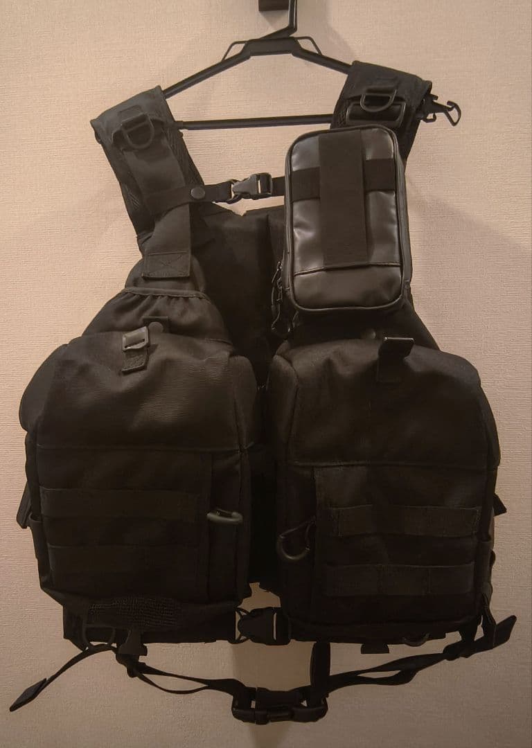 JACKALL バーサタイル ゲームベスト + fimoターポリンポーチ