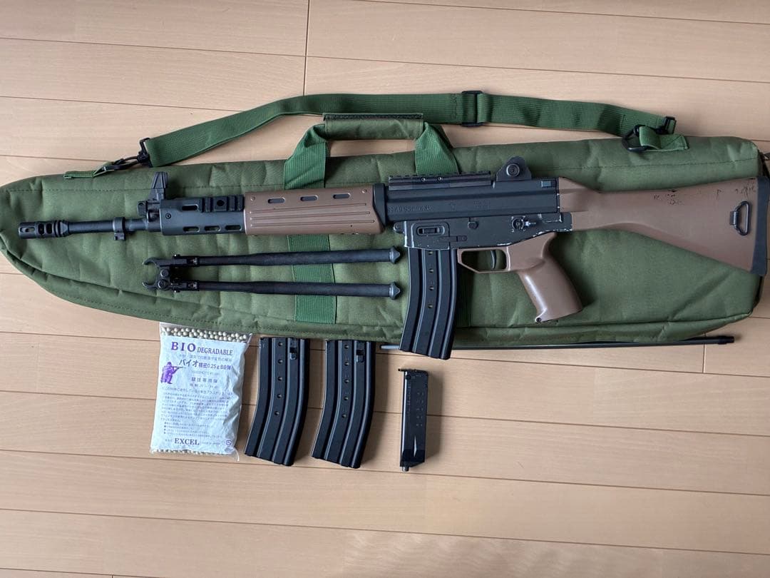 【週末のみ値下げ】マルイ８９式小銃固定銃床　ＳＴＤ電動ガン おまけつき