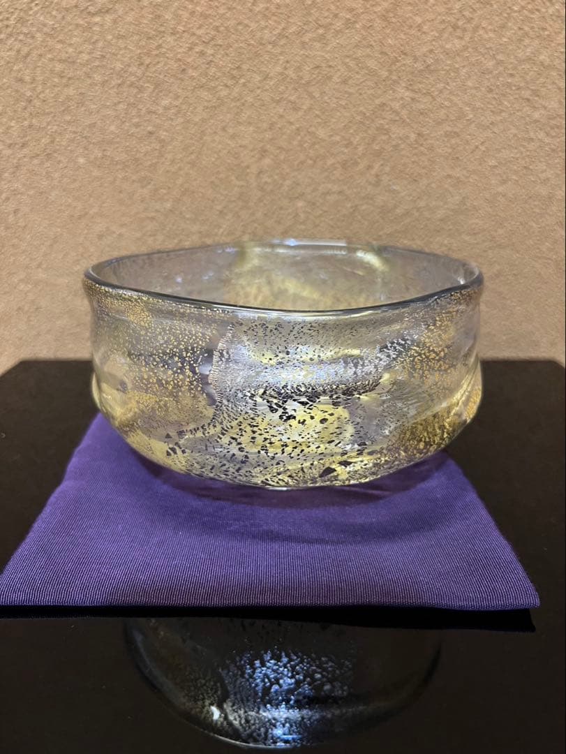 石井康治　手吹き金彩硝子　茶碗