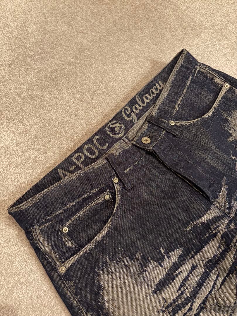 超美品A-POC ABLE ISSEY MIYAKE GALAXY デニムパンツ