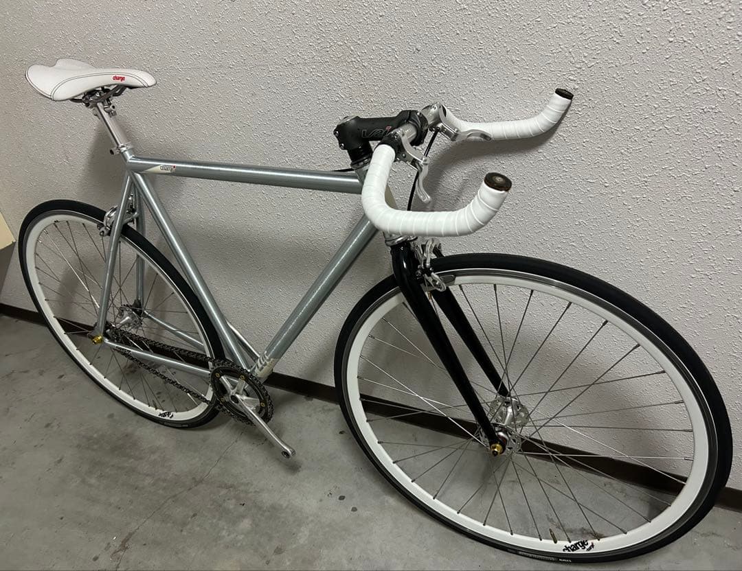 charge bikes plug racer チャージバイクス　プラグレーサー