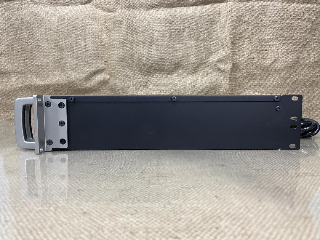 美品 ヤマハ YAMAHA P2500S パワーアンプ 動作確認済 完備品