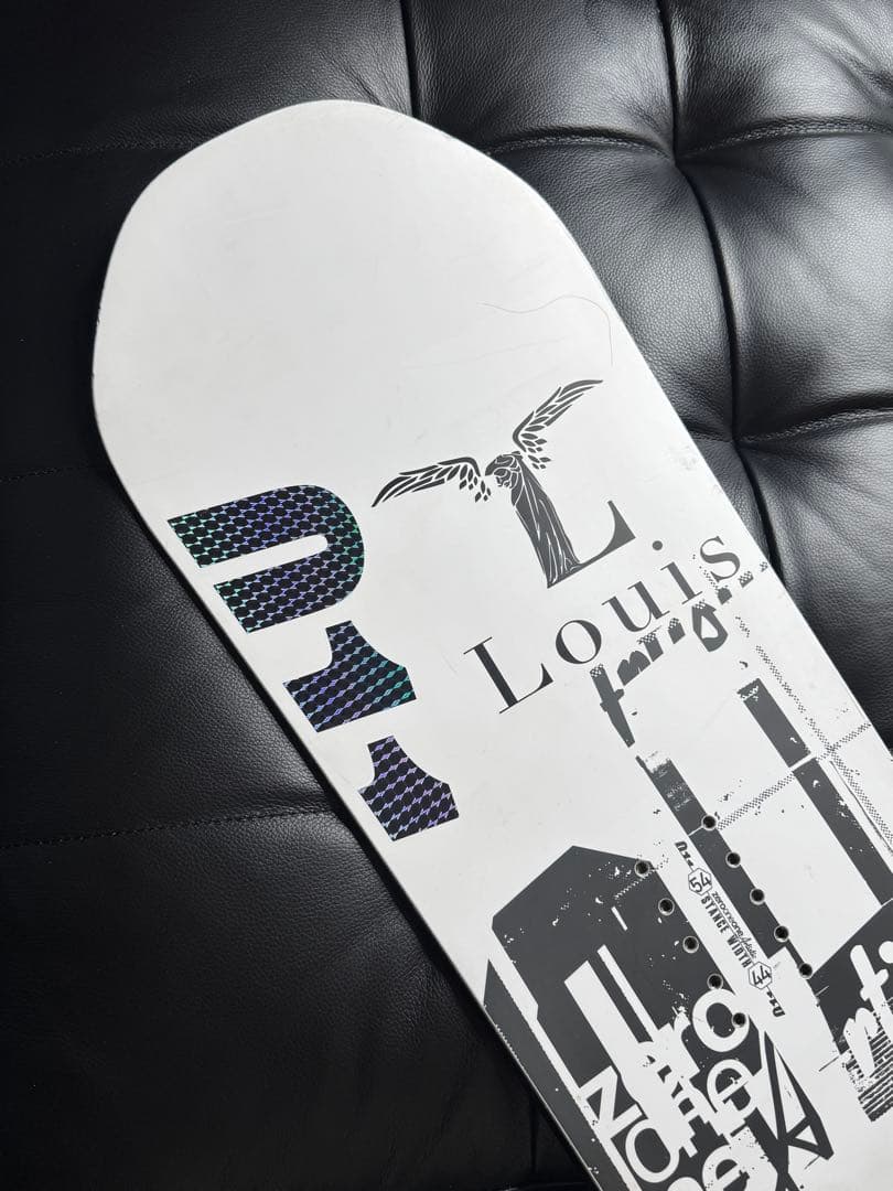 011artistic XFLY SPIN 141 ゼロワン グラトリ スノボ板