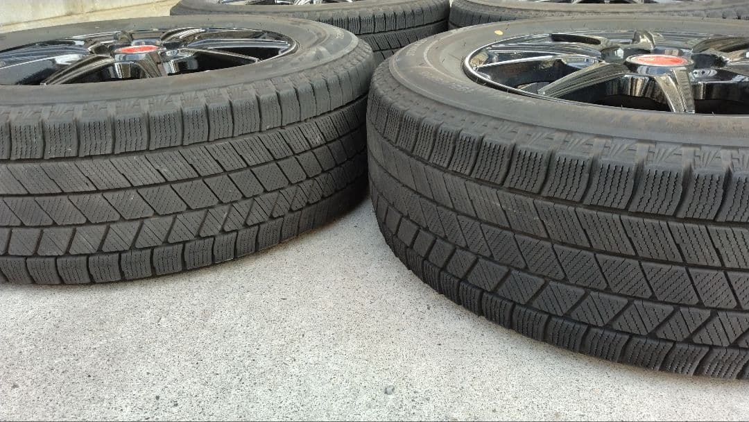 スタッドレスタイヤ/ホイール4本セット VRX3 195/65R15