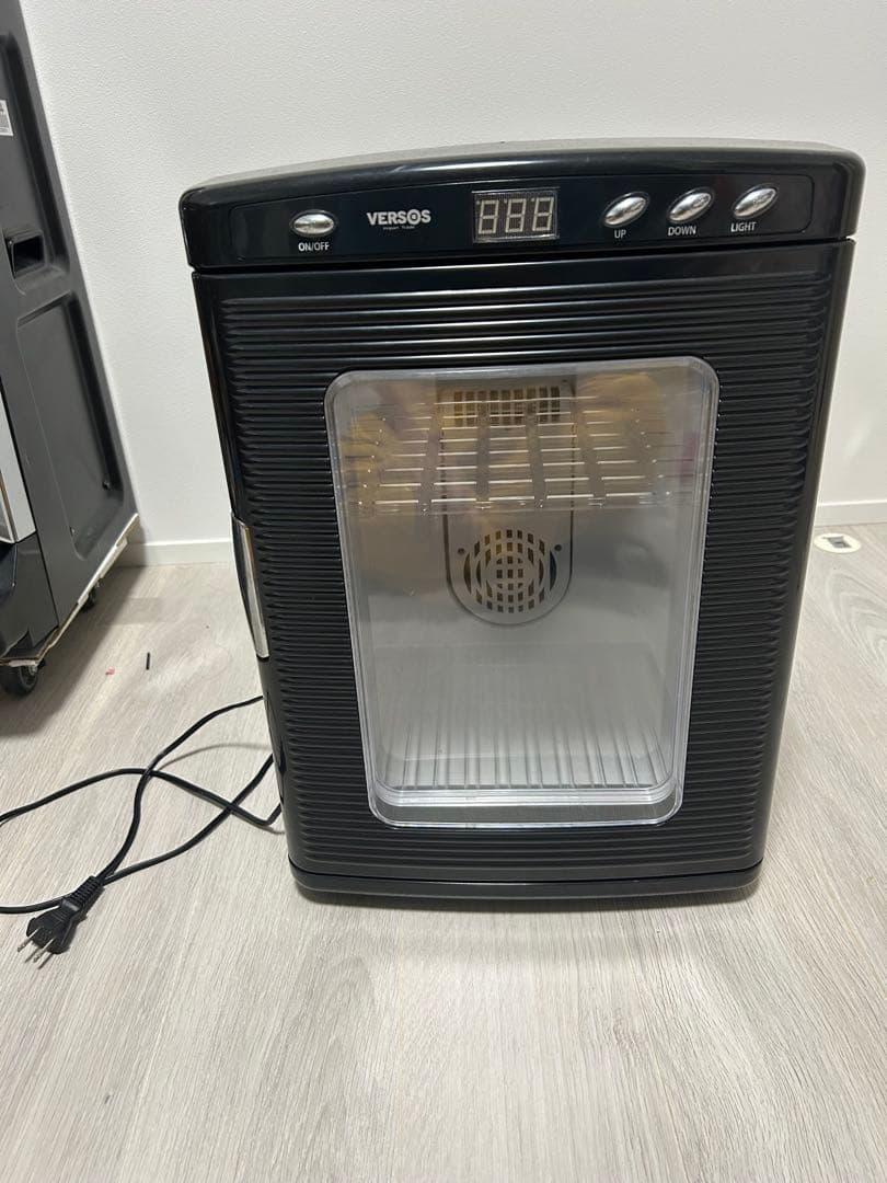 VERSOS 冷温庫 温度設定付き　25L保温庫