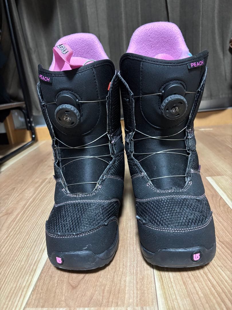 Burton スノーボードブーツ 女性用 ブラック/ピンク　ダイヤル式