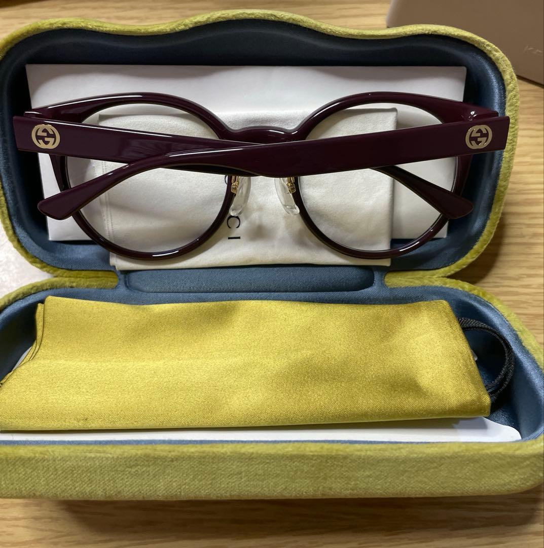 GUCCI ワインレッド サングラス キャットアイ　シニアグラス