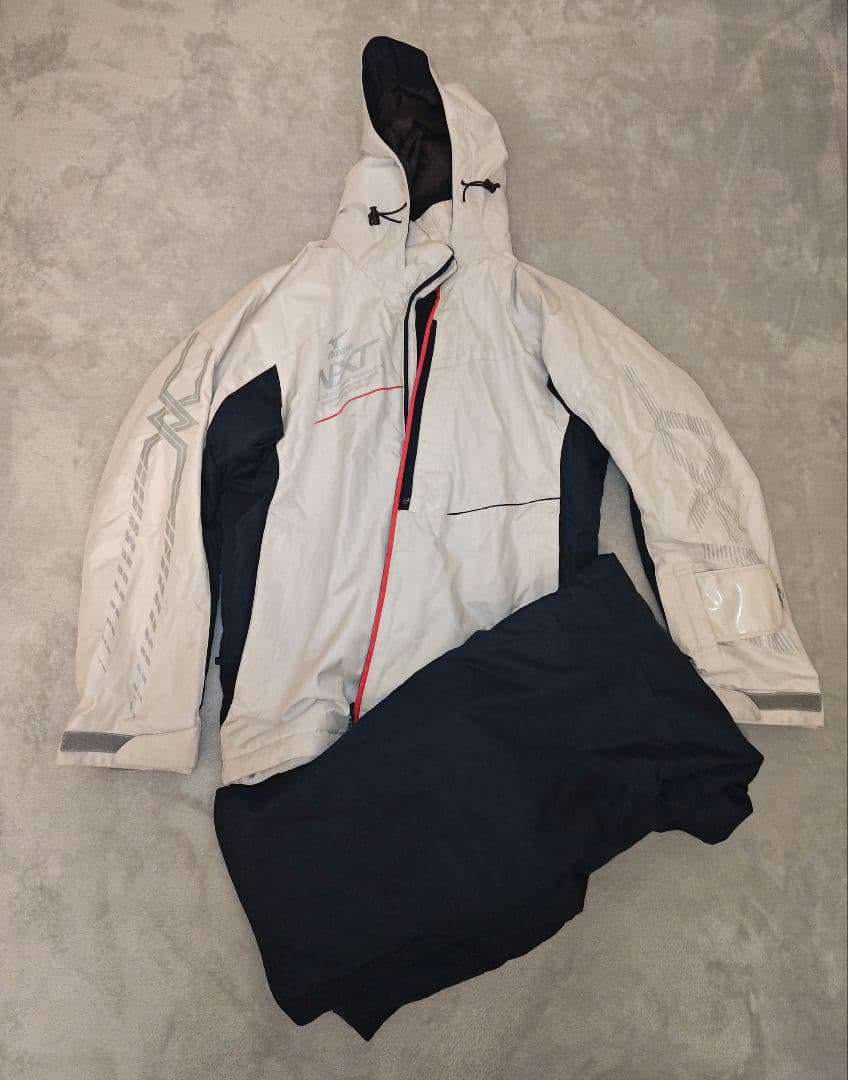 Mizuno スキーウェア ブレスサーモ Mサイズ ホワイト/ネイビー