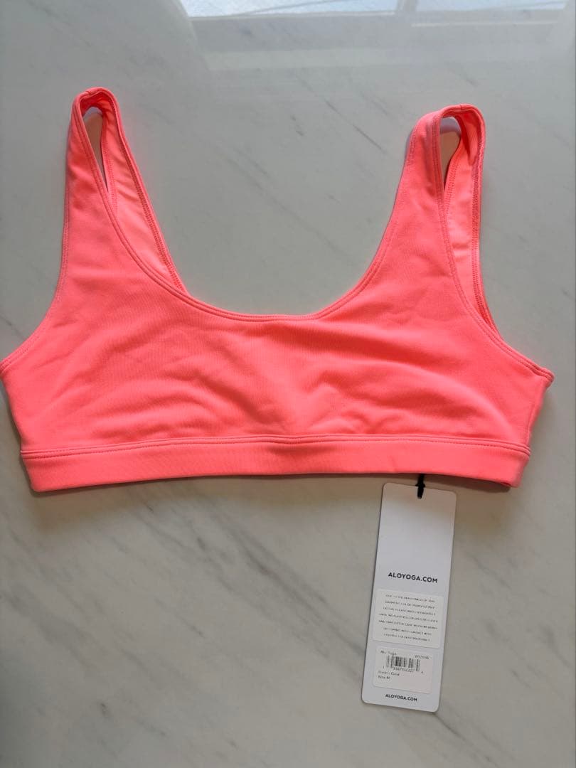 【新品未使用】aloyoga トップス　レギンス　上下セット