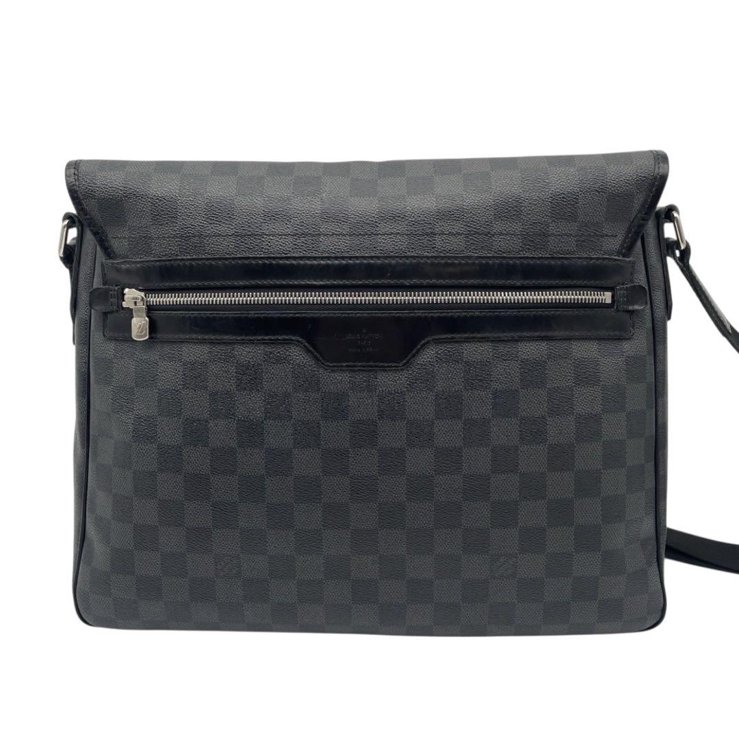 もっちー様ルイヴィトン　ダミエグラフィット　ダニエルGM　ショルダー　5601