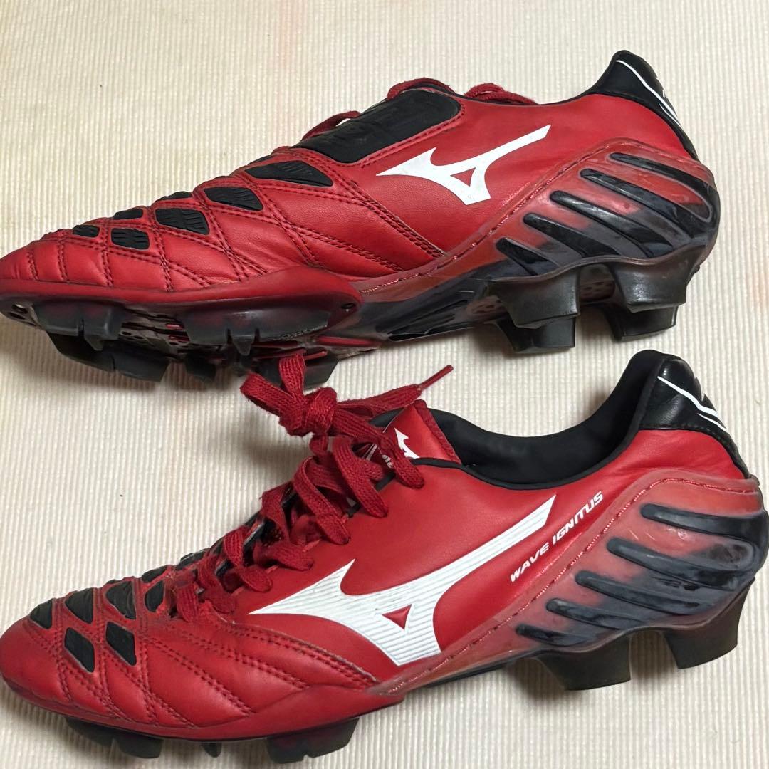 ミズノ サッカースパイク ウェーブイグニタス HG 本田圭佑