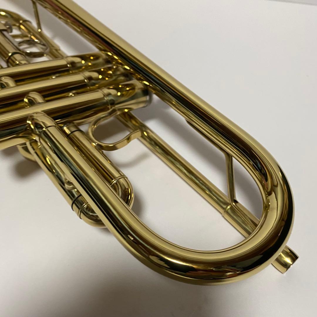 【美品】トランペット MAXTONE キクタニミュージックTT-105L