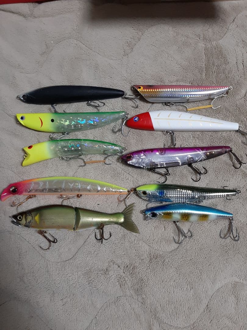 各メーカーシーバス大きめルアーセット！