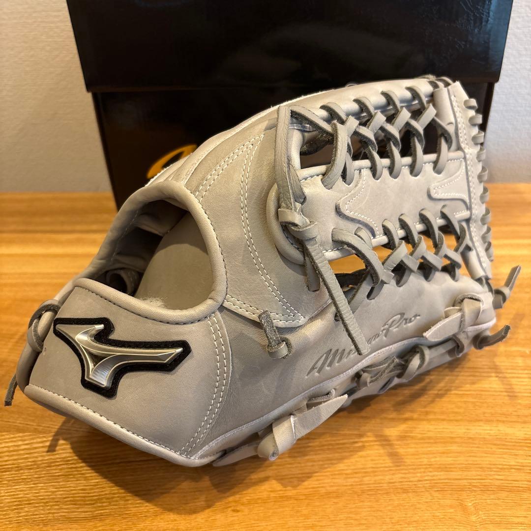 完売品　イチロー限定　硬式用　ミズノプロ　外野手用　定価72,600円　グラブ