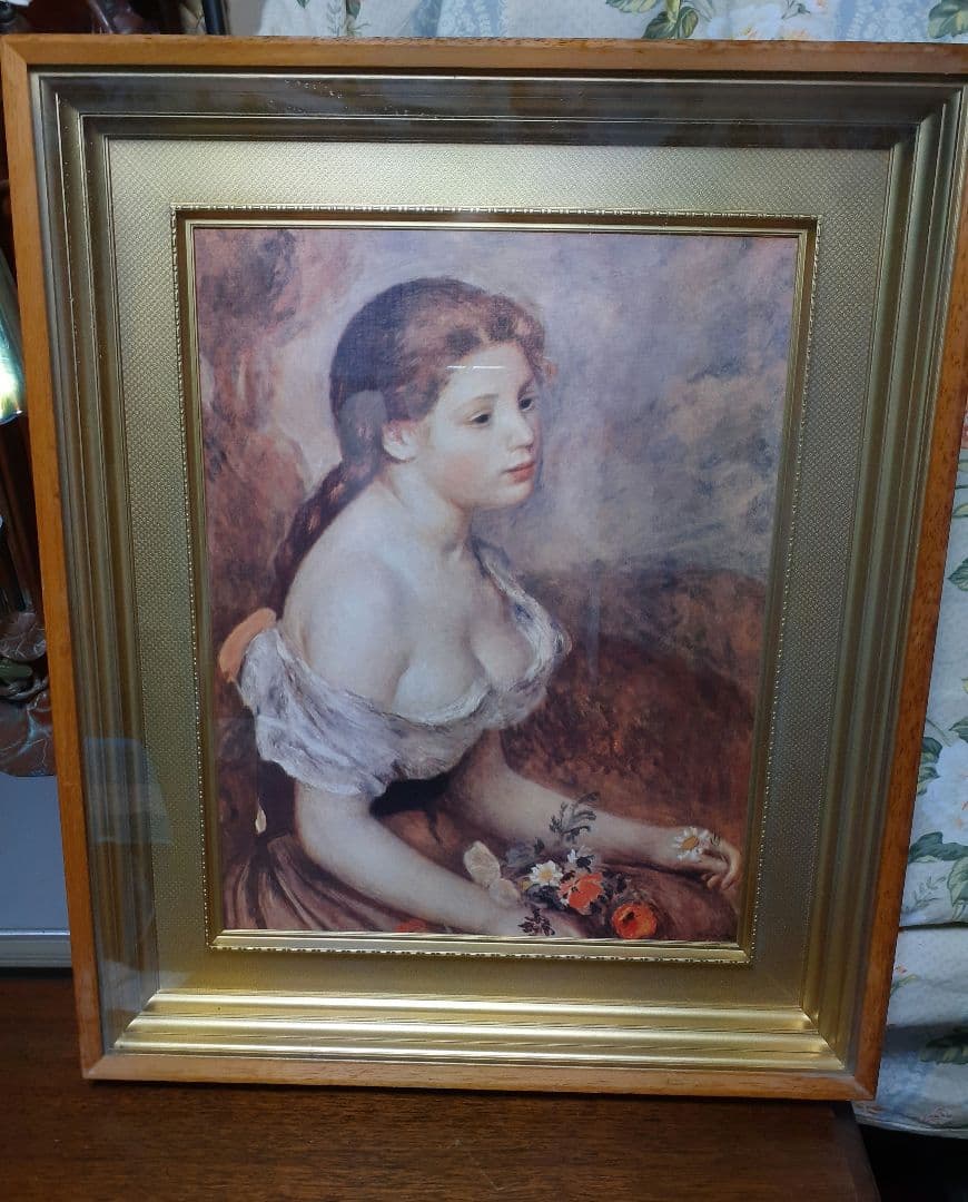 ルノワール「ヒナギクを持つ少女」