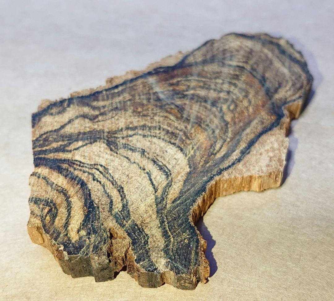 香木 沈香 伽羅 聞香◎品名 天然 カンボジア産 黄熟香27g ①