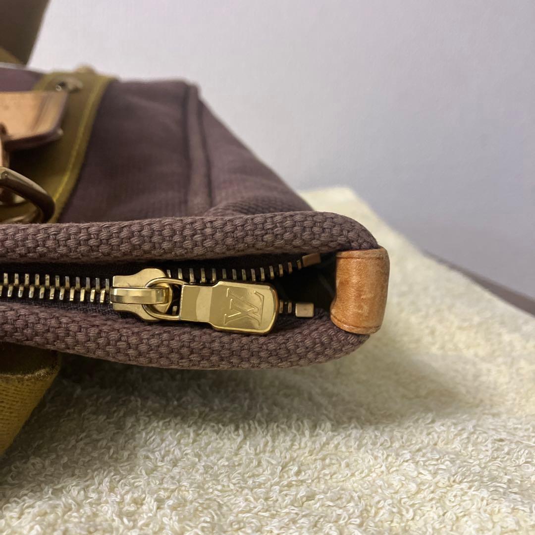 LOUIS VUITTON ブラウンキャンバスバッグ