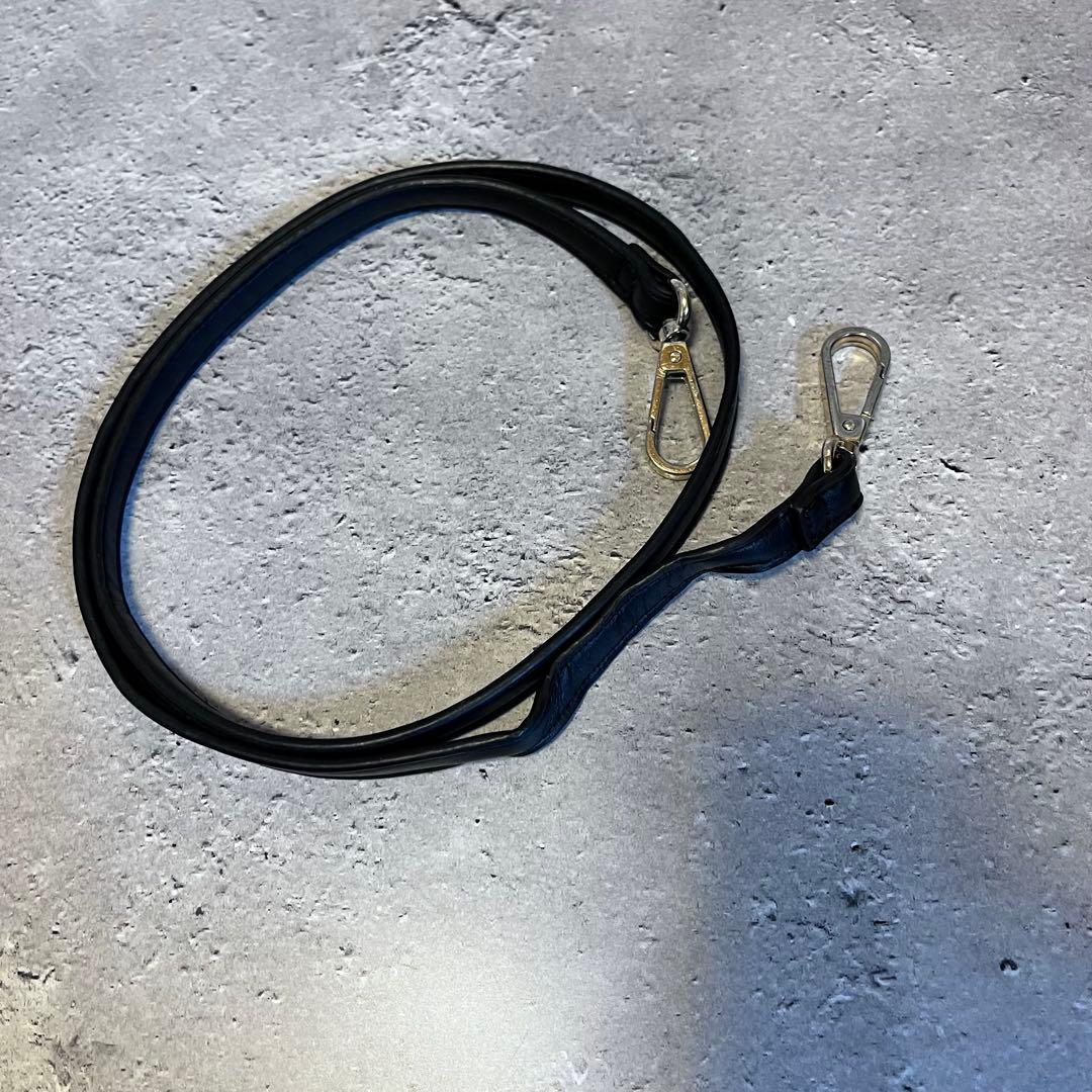 DIESEL ブラックレザーショルダーバッグ