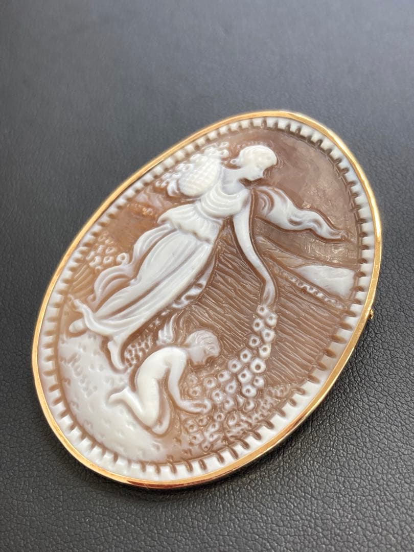 ✤作家ものシェルカメオ✤18金✤2ways