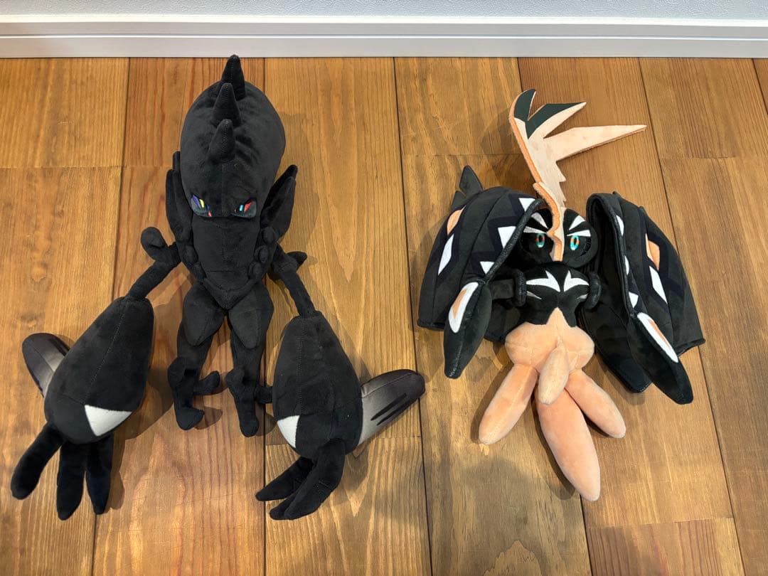 ポケモンセンター　ぬいぐるみ　ネクロズマ　カプコケコ　色違い