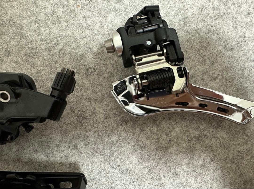 『4点セット』SHIMANO　105 R7000 STI 11速 コンポセット