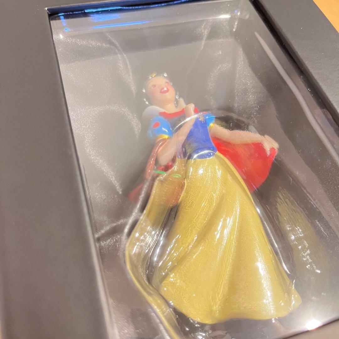 ディズニーストア 白雪姫 フィギュア オーナメント 陶磁器