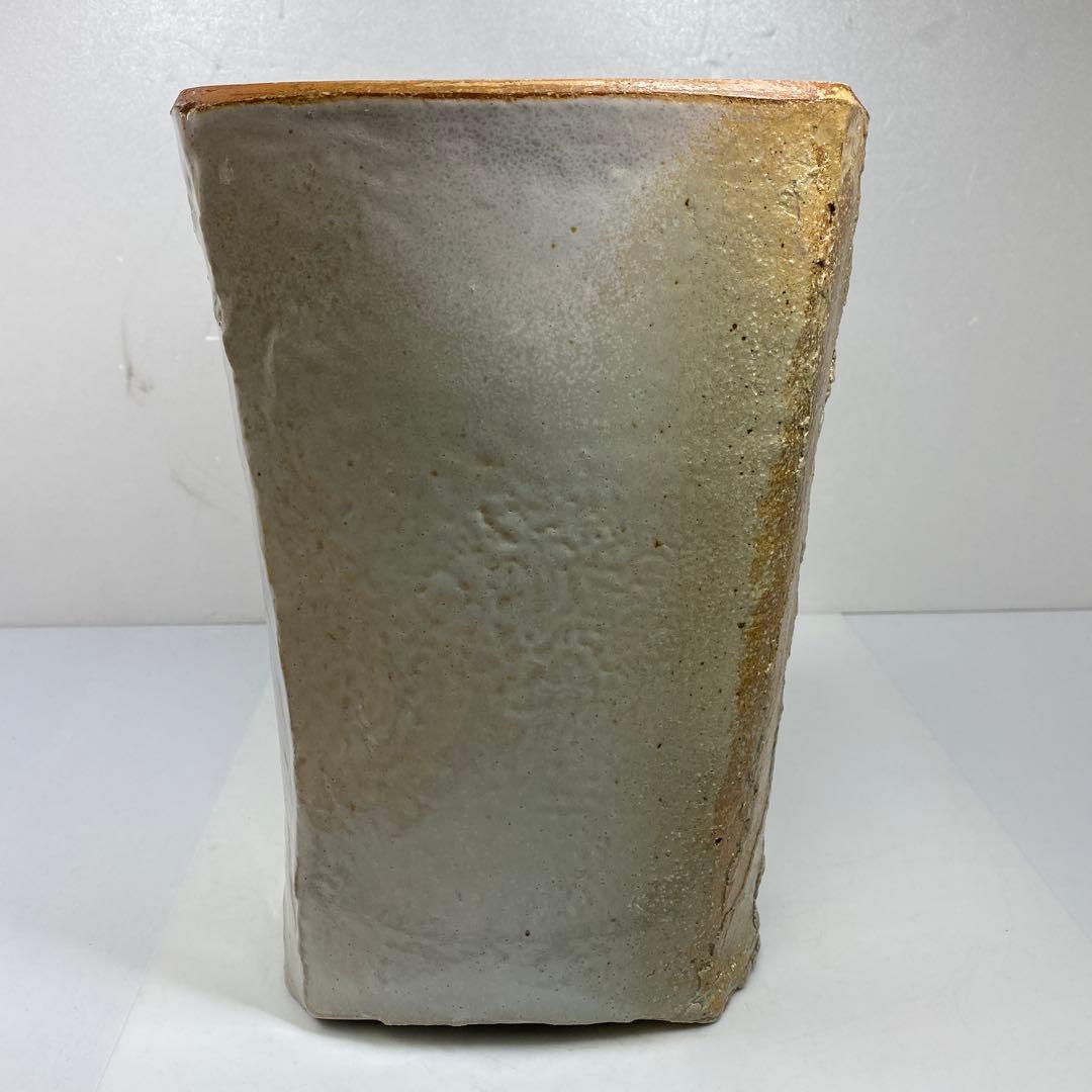 専用美品　十五代　坂倉新兵衛　百合の絵萩灰被花器共箱トトオ東さ7-0216☆2F