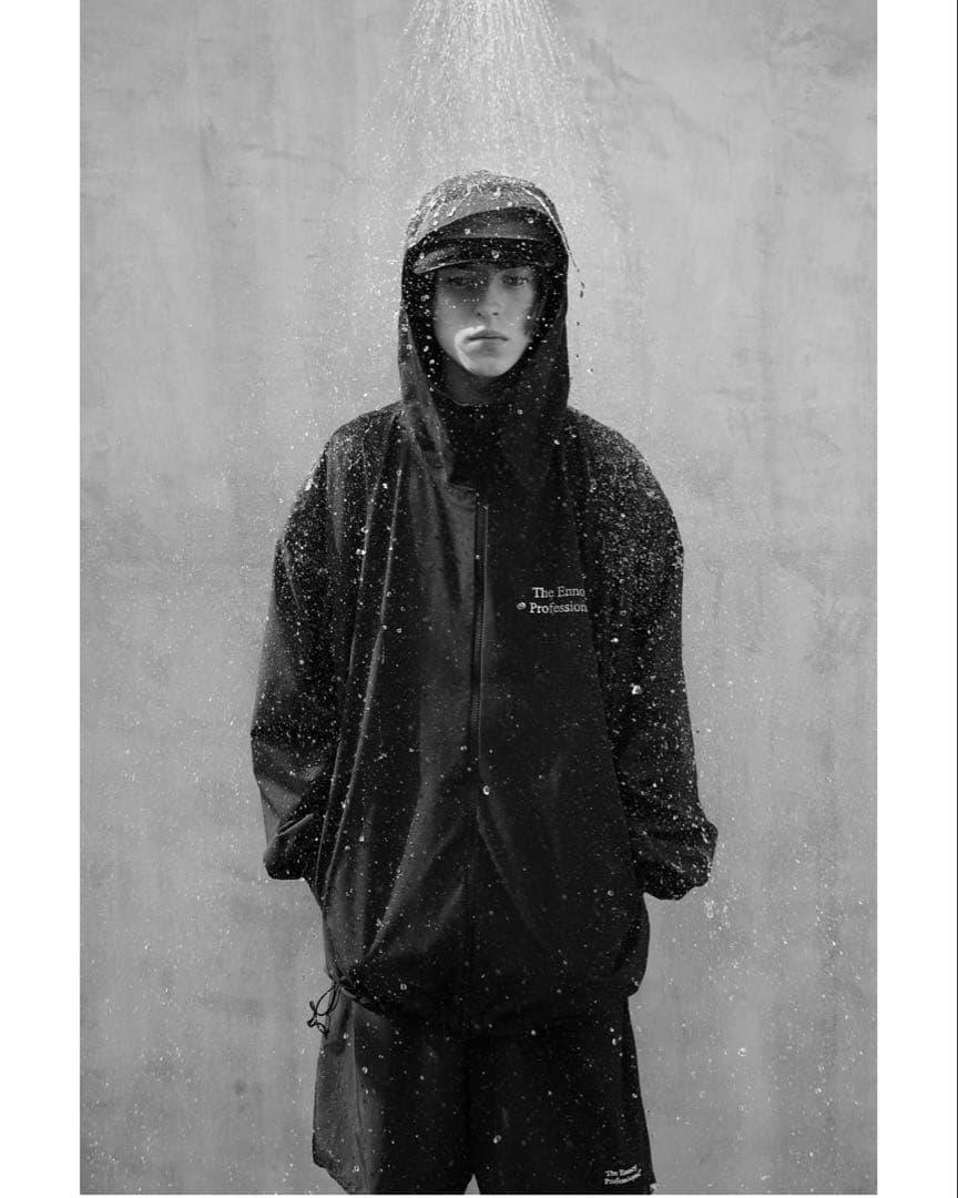 エンノイ・3LAYER SHELL HOODIE（黒Mサイズ）