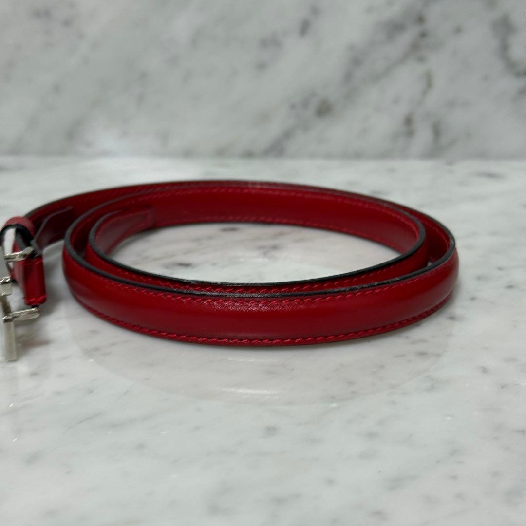美品 GUCCI グッチ ベルト 細ベルト レッド 赤 G ロゴ 銀 シンプル