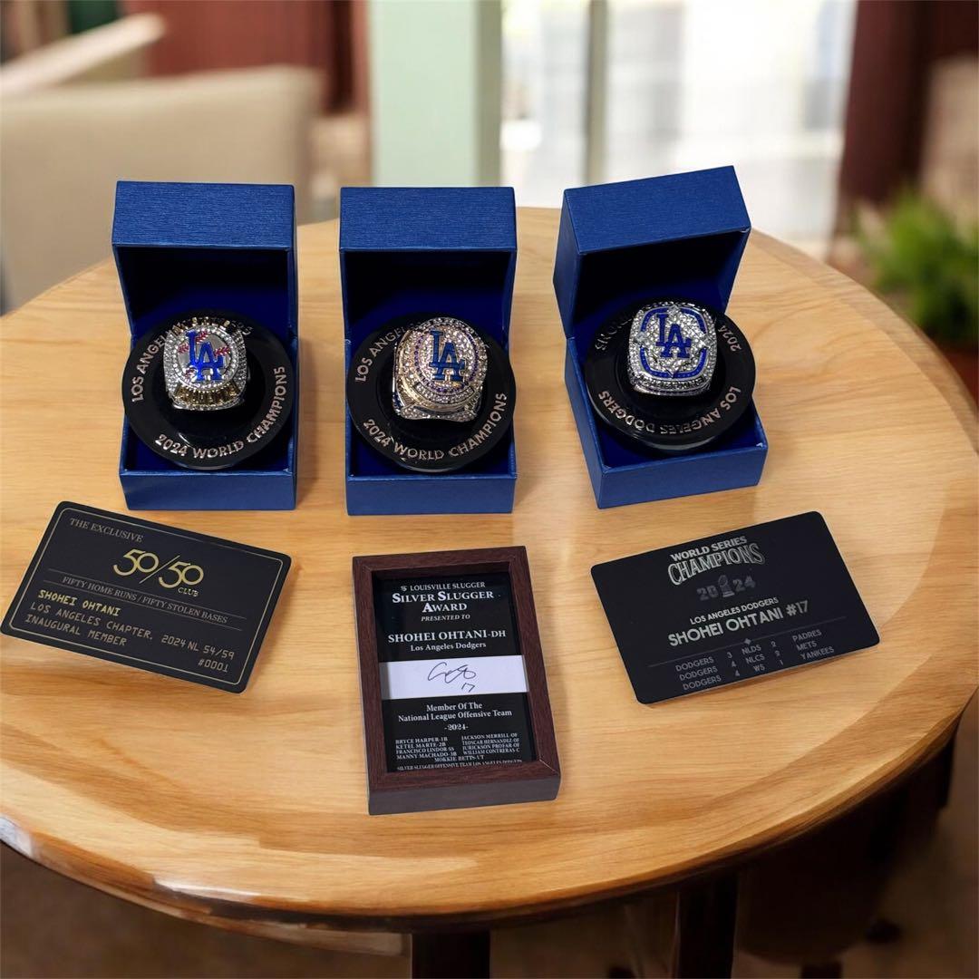 非売品 ドジャース 大谷翔平 チャンピオンリング3種ケース＆台座＆カードセット