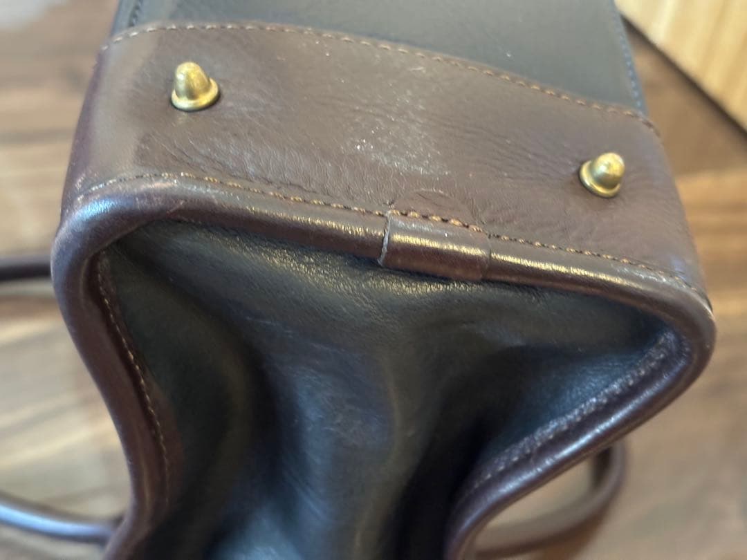 フェリージ　ブリーフケース