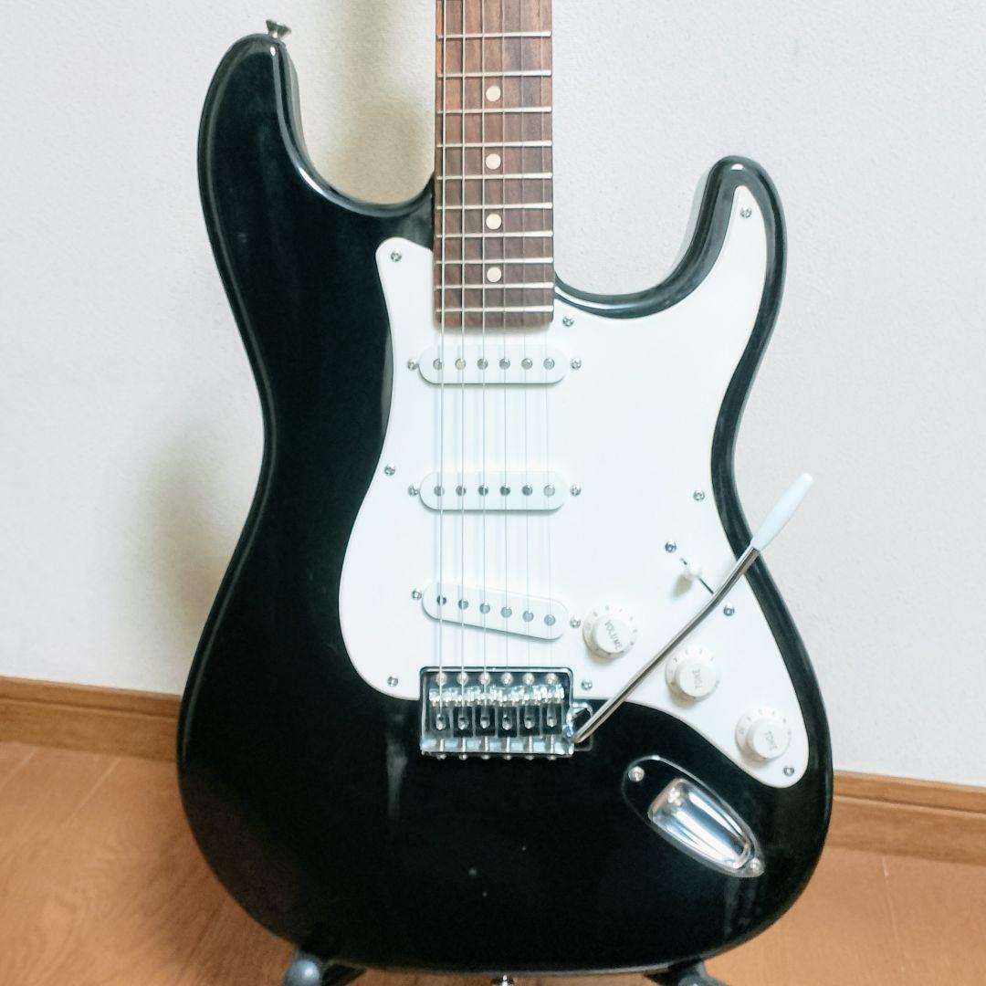 美品　LEGEND by Aria ProII　ストラトキャスタータイプ　エレキ