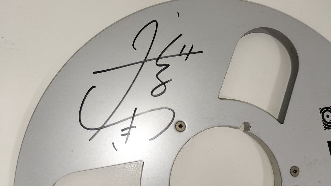 内田有紀 直筆サイン入りオープンリール