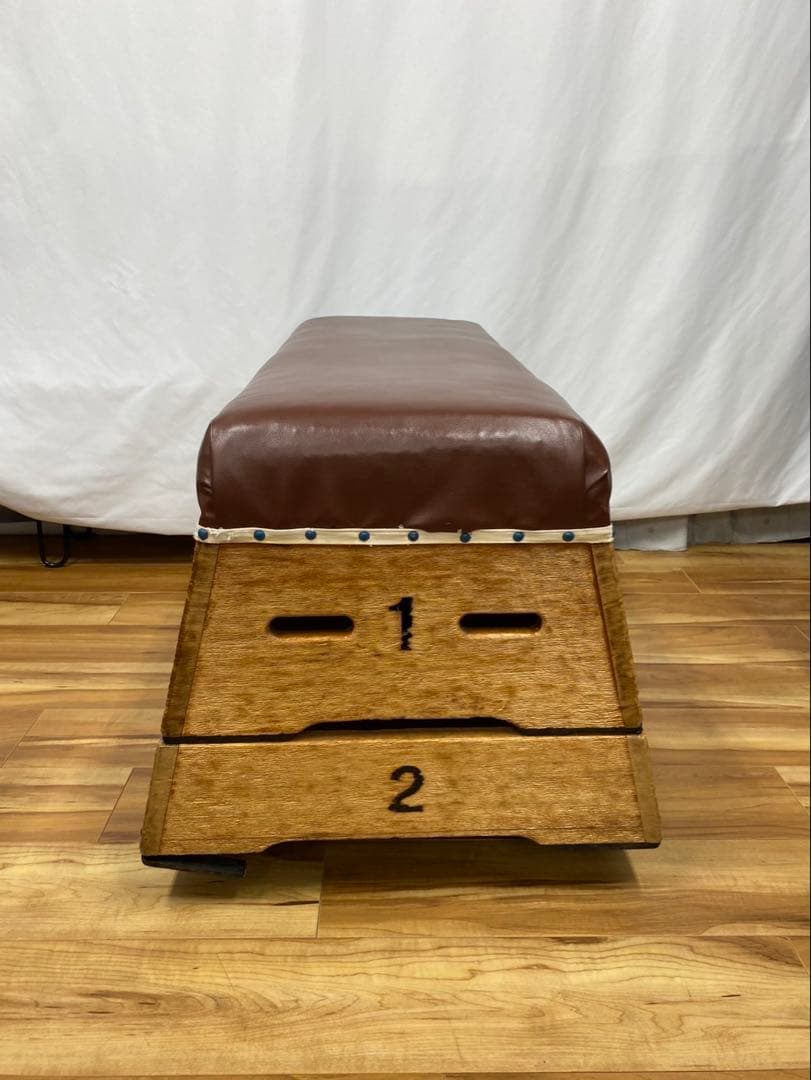 跳び箱をリメイク収納可能テーブルと椅子セット