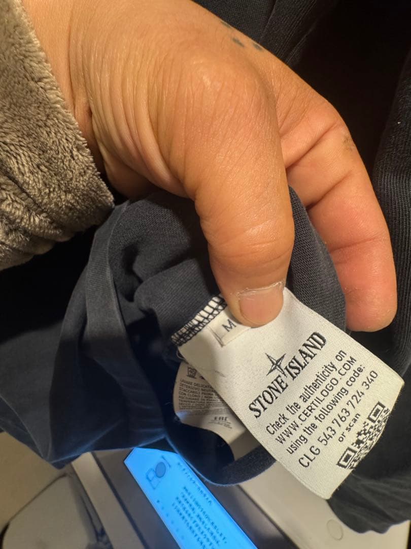 Stone  長袖Tシャツ ブラック