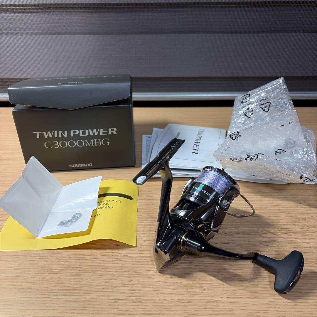 シマノ(SHIMANO) スピニングリール 24 ツインパワー　C3000MHG
