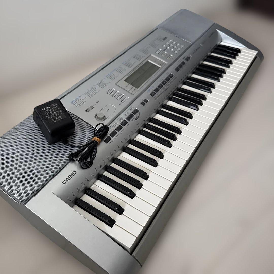 【美品】CASIO CTK-4000 電子キーボード　電子ピアノ本体　アダプタ付
