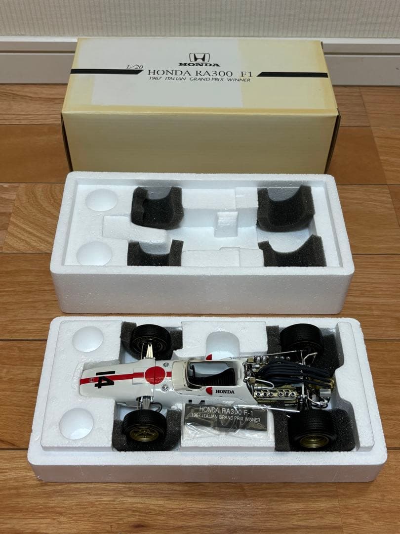 ホンダダイレクトマーケティング 1/20 HONDA RA300 F1 1967