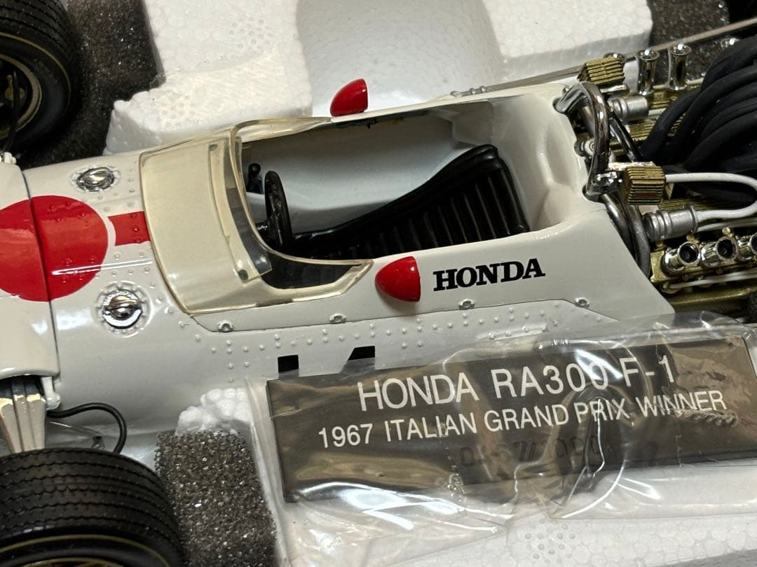 ホンダダイレクトマーケティング 1/20 HONDA RA300 F1 1967