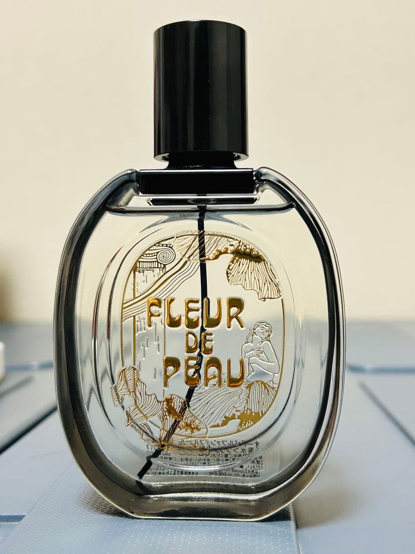Diptyque FLEUR DE PEAU 75mL + おまけ付き