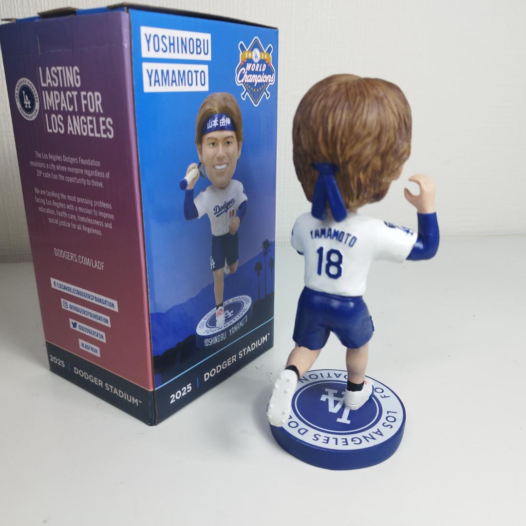 山本由伸 ドジャース サンセットラン ボブルヘッド 美品 2025 ラ IEZ0