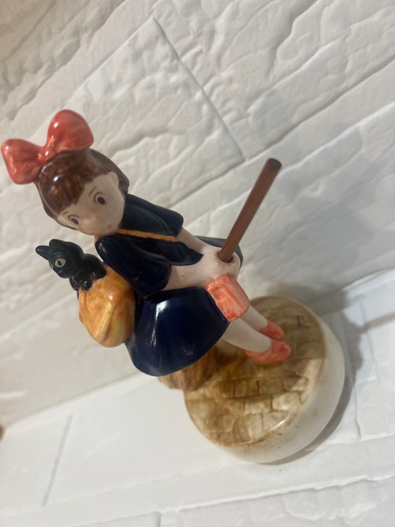 スタジオジブリ　魔女の宅急便 オルゴール ルージュの伝言 キキ　ジジ　陶器製