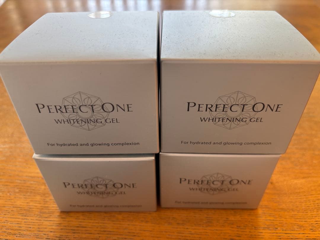 【新品未開封】Perfect One Whitening Gel 75g✖️4