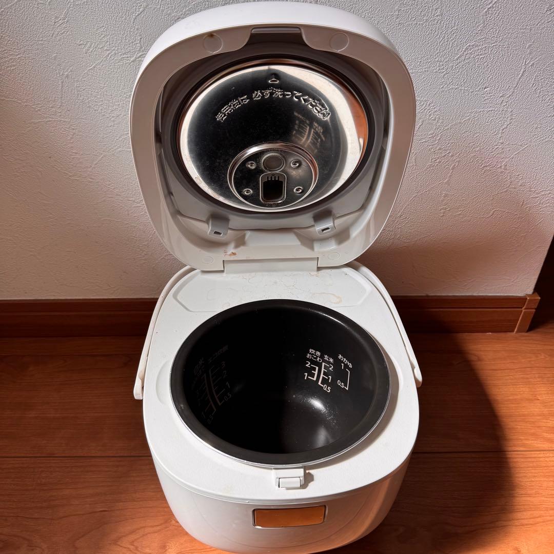 美品 パナソニック SR-KT060 3.5合炊き 炊飯器 ホワイト