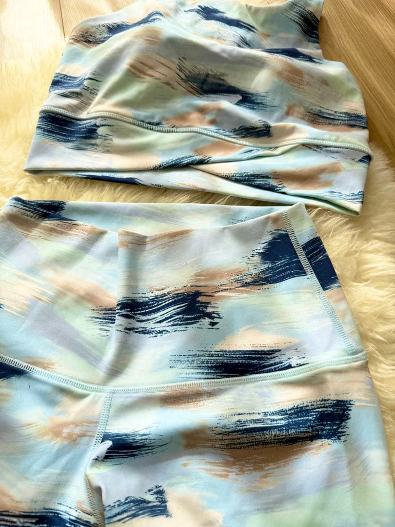 SUKALA ヨガウェア　セット　上下　レギンス　ブラトップ