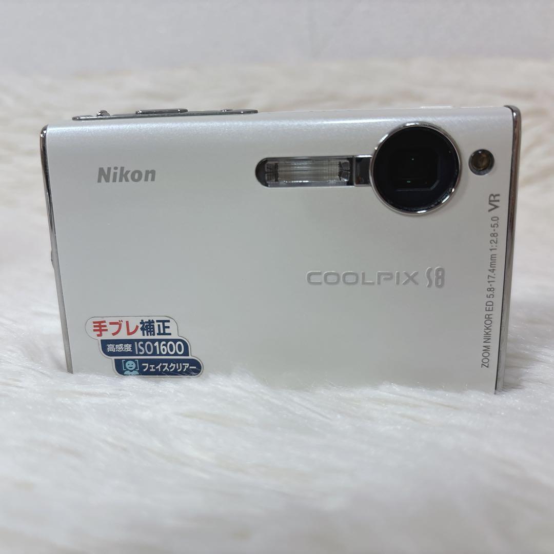 【美品】 Nikon COOLPIX S8 ホワイト 付属品多数 動作OK