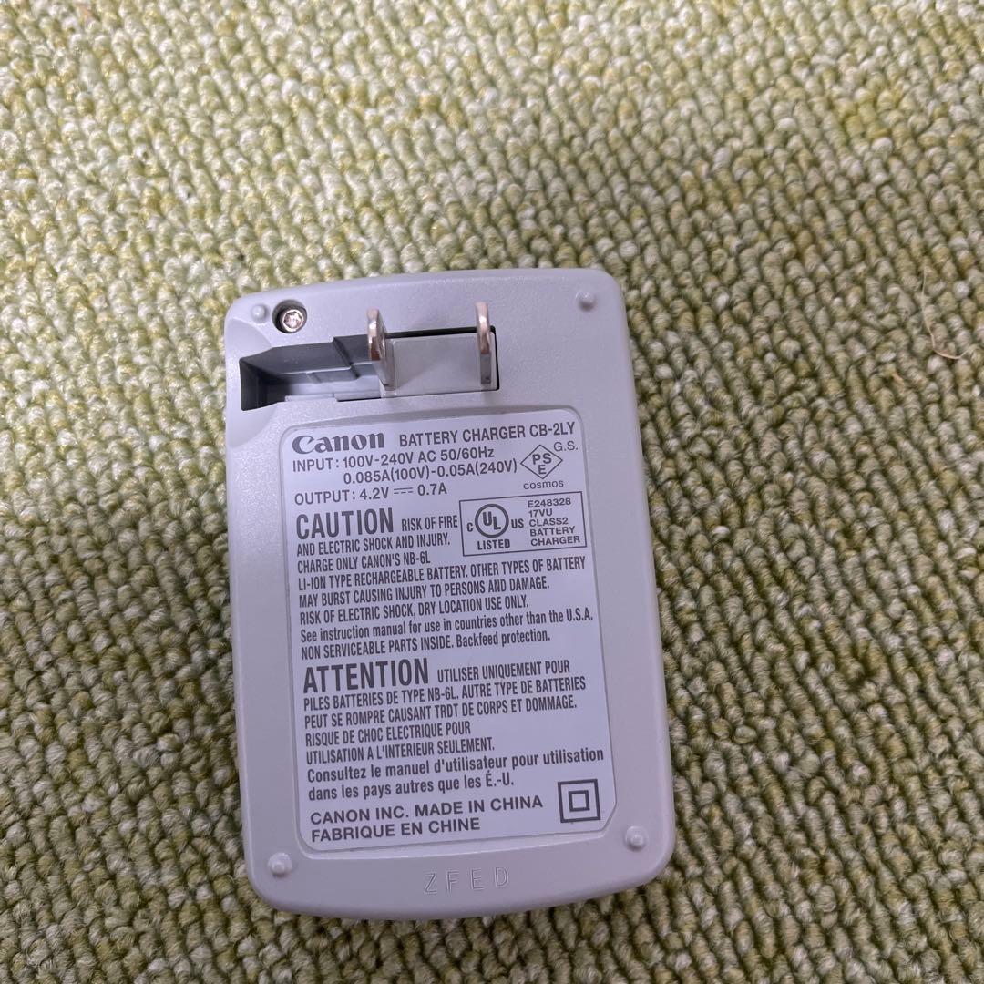 Canon IXY 10S 14.1メガピクセル コンパクトデジタルカメラ